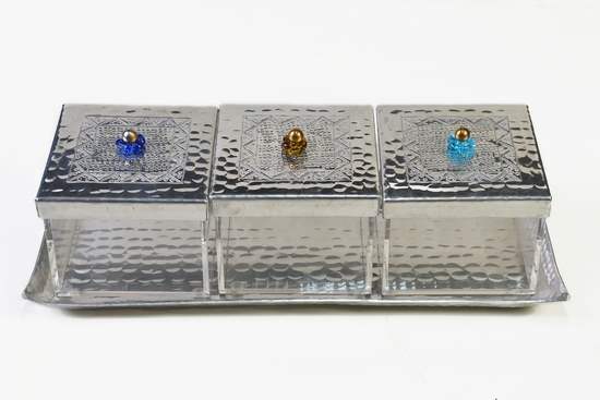 Tray with 3 Plexi boxes 